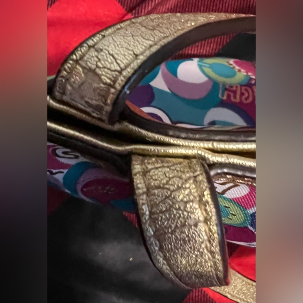 Matching Coach Poppy Purse, Wristlet, and wallet! With hang tag as well! - Picture 7 of 16
